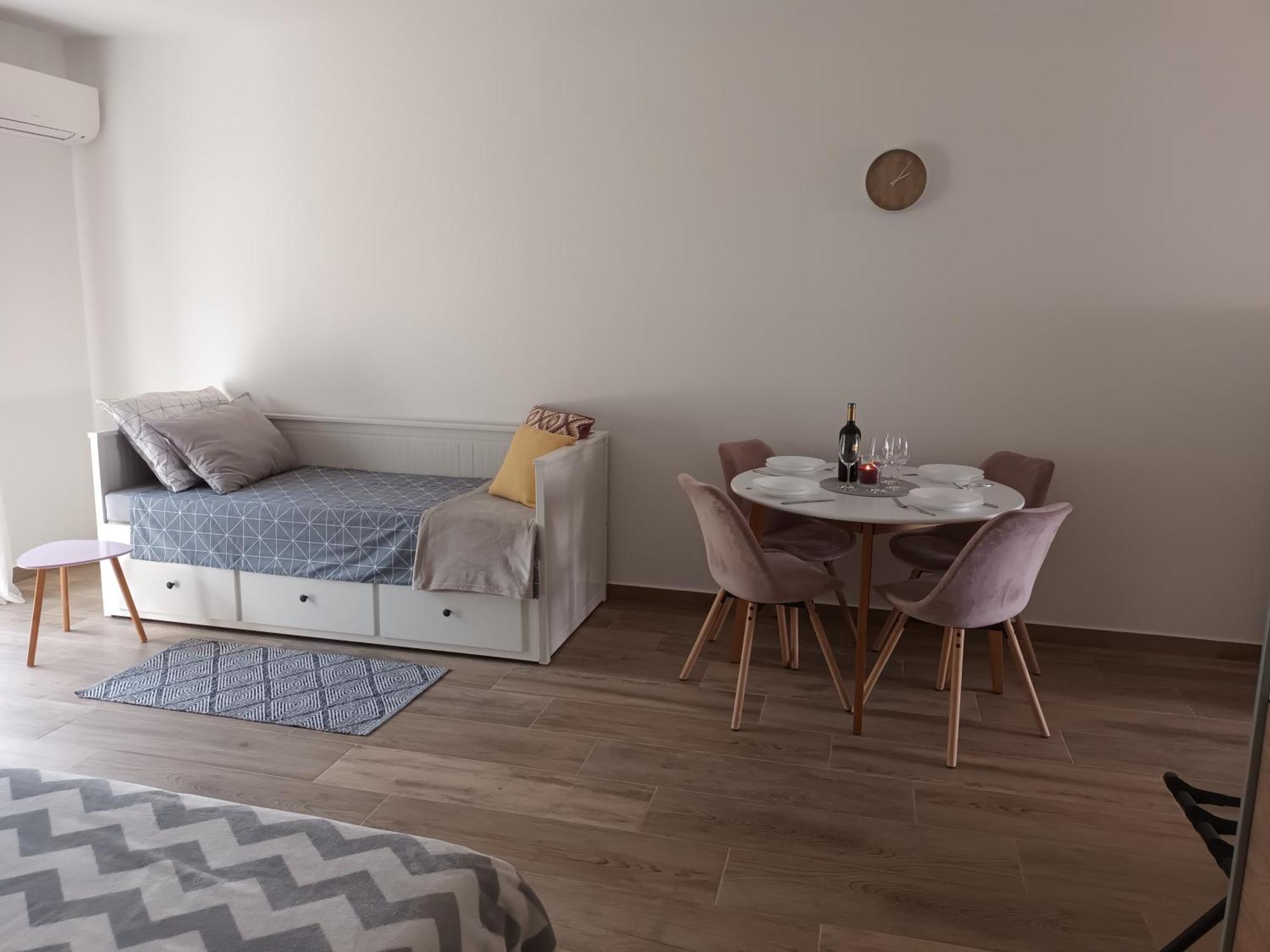 PUY Studio Apartman Dori מראה חיצוני תמונה