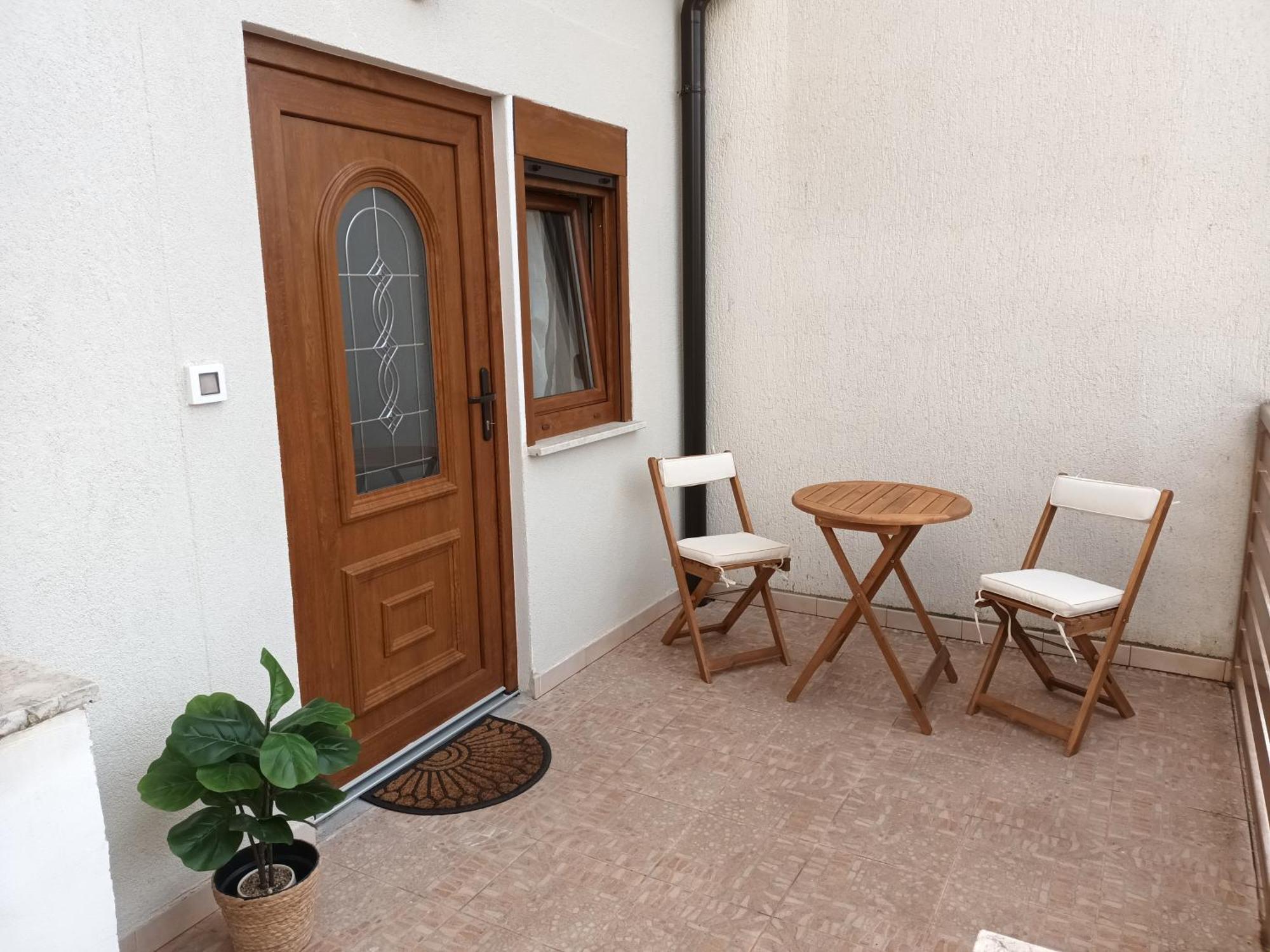PUY Studio Apartman Dori מראה חיצוני תמונה